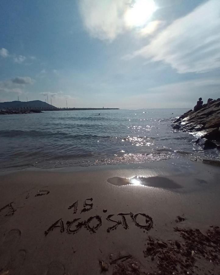 Appartamento Incantevole A 100Metri Dal Mare E Accanto Alla Pista Ciclabile Imperia Eksteriør billede