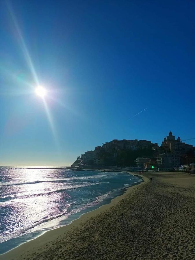Appartamento Incantevole A 100Metri Dal Mare E Accanto Alla Pista Ciclabile Imperia Eksteriør billede